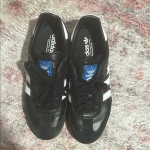 Adidas Sambas 🖤🎱